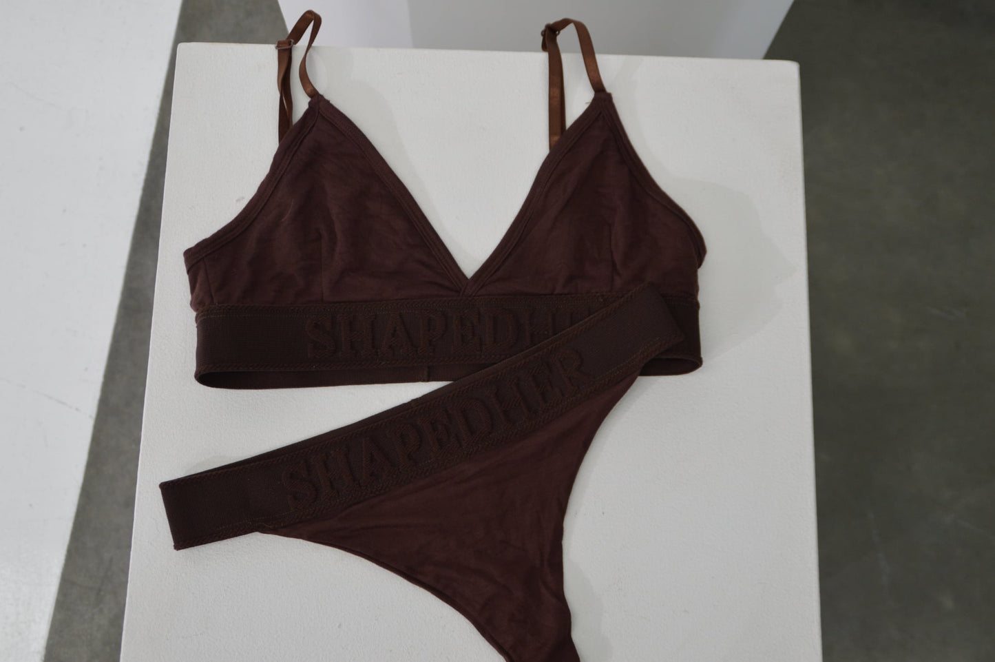 Seamless triangle thong